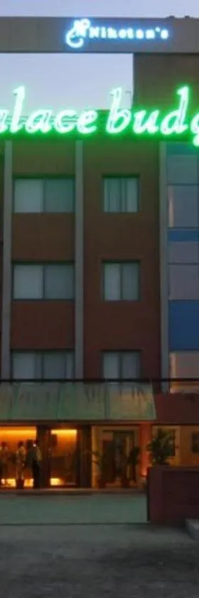 Sai Palace Budget Hotel，位于舍地的酒店