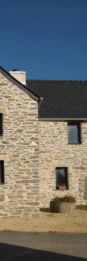 Le Logis de Tréonvel，位于Locmélar的酒店