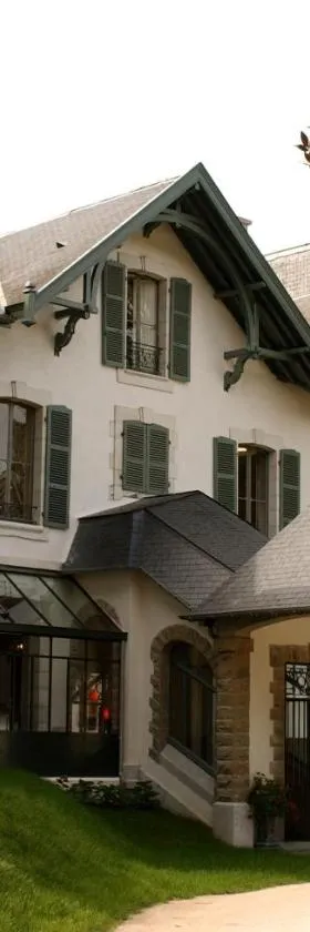 Hôtel Villa Navarre，位于波城的酒店