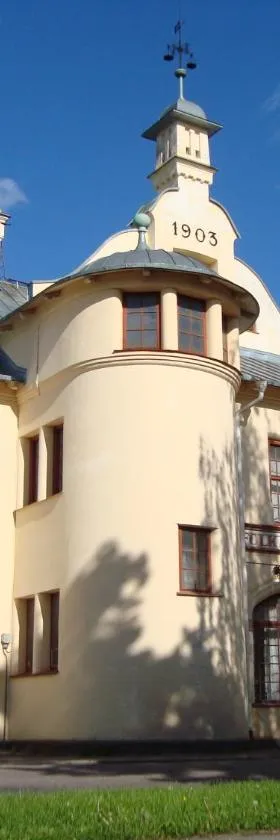 蒂恩1903住宿加早餐旅馆，位于阿沃斯塔的酒店