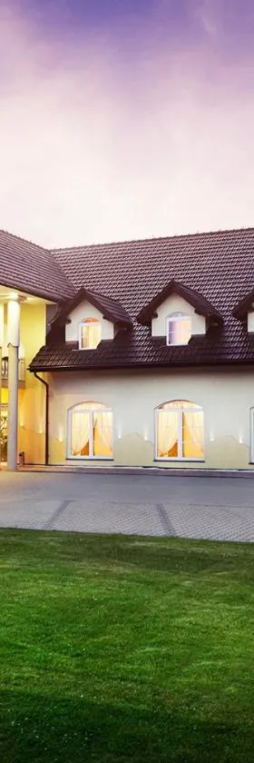 ParkHotel Łysoń，位于因瓦乌德的酒店
