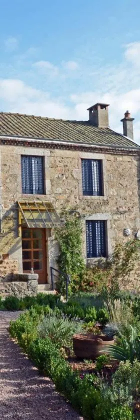 Le Bois du Four，位于Arfeuilles的酒店