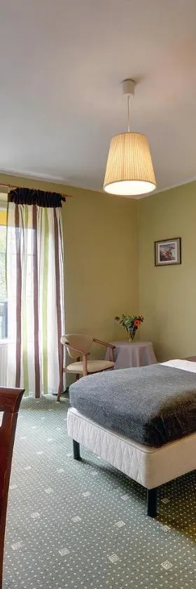 Hotel Belweder - przy hotelu Golebiewski，位于卡尔帕奇的酒店
