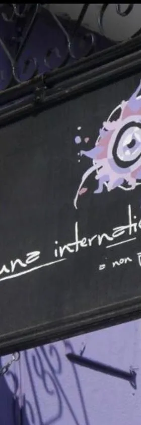 Luna International Hostel，位于埃斯特利的酒店