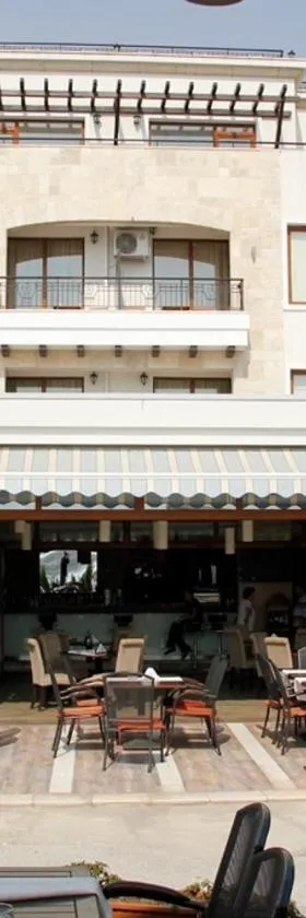 瑟琳娜酒店，位于巴尔奇克的酒店