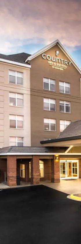 Country Inn & Suites by Radisson, Lake Norman Huntersville, NC，位于亨特斯维尔的酒店