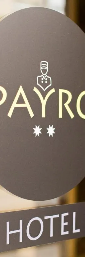 Hotel PAYRO，位于圣地亚哥－德孔波斯特拉的酒店