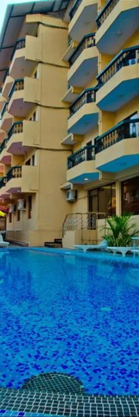 Rendezvous Beach Resort Panjim，位于多纳保拉的酒店