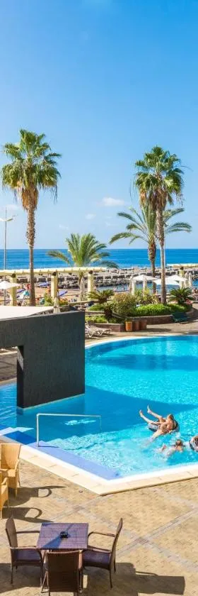 Calheta Beach - All-inclusive - Savoy Signature，位于卡列塔的酒店