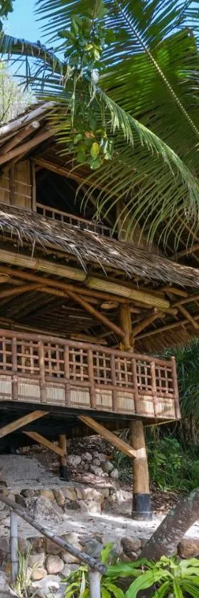 Kookoo's nest eco-lodge，位于锡亚顿的酒店