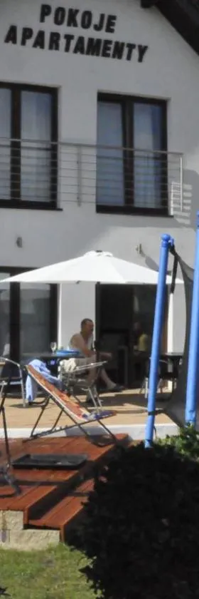 Apartamenty i Pokoje Na Letniej，位于达尔沃沃的酒店