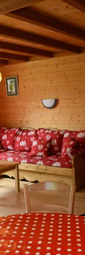 chalet des planchettes，位于Marigny的酒店