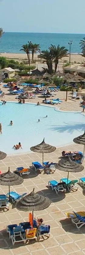 Zephir Hôtel & Spa，位于杰尔吉斯的酒店