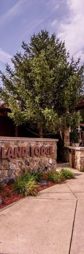 Carter Caves State Resort Park，位于Olive Hill的酒店