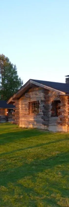 Karhujärven Kelopirtit，位于Karhujarvi的酒店