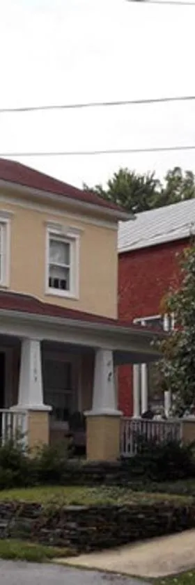 Riley House，位于哈珀斯费里的酒店