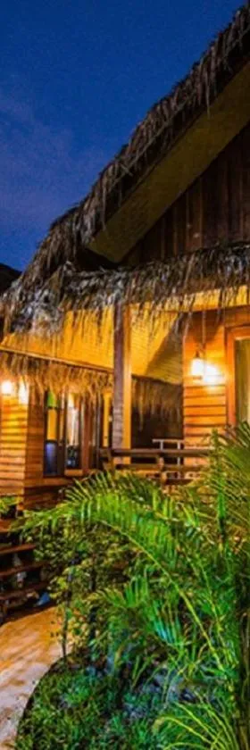 Bora Bora Villa Phuket，位于查龙的酒店