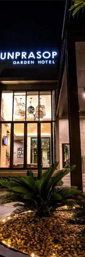 Bunprasop Garden Hotel，位于洛坤府的酒店