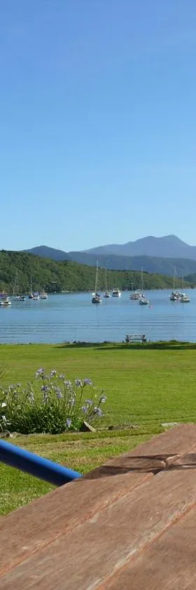 海湾美景水滨汽车旅馆，位于皮克顿的酒店