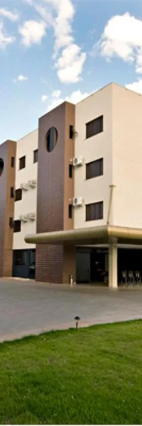 Hotel 2 Gauchos，位于Naviraí的酒店