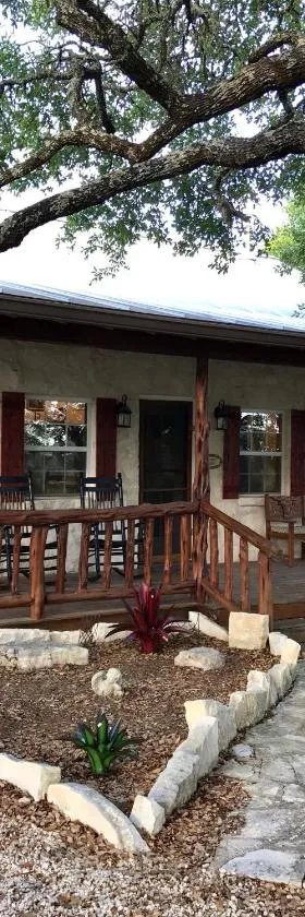 Glory Hills Ranch，位于Pipe Creek的酒店