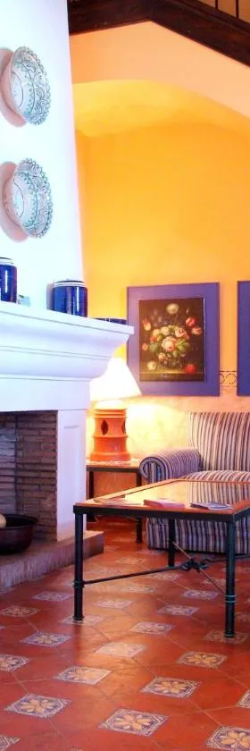 Apartamentos La Barataria especial WARNER，位于Titulcia的酒店