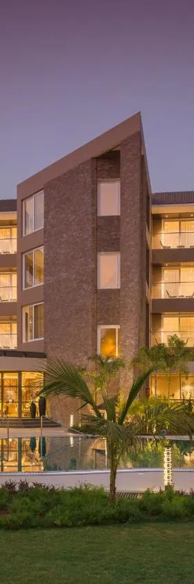 Kabir Hotel & Spa，位于巴罗达的酒店