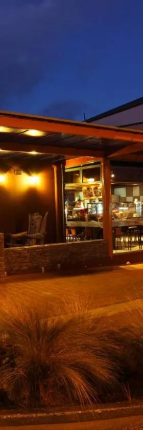 Stumpers Hotel，位于霍基蒂卡的酒店