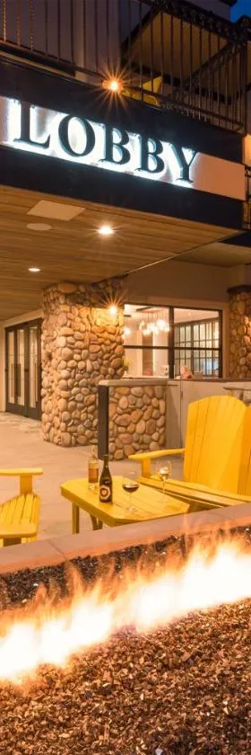 The Tavern Hotel，位于卡顿伍德的酒店