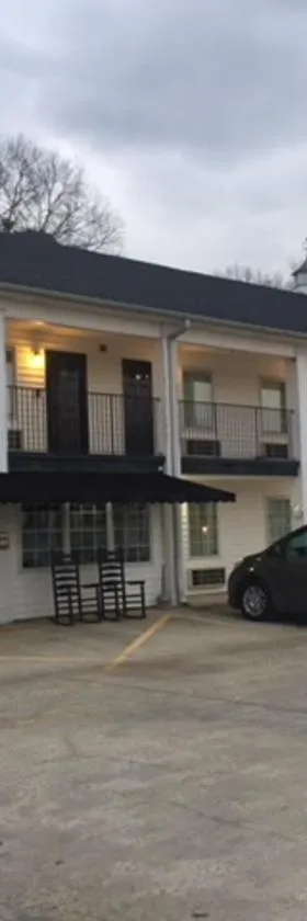 The Cullars Inn，位于Lincolnton的酒店