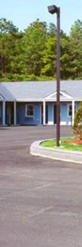 Red Carpet Inn & Suites Hammonton NJ Route-30E，位于哈蒙顿的酒店