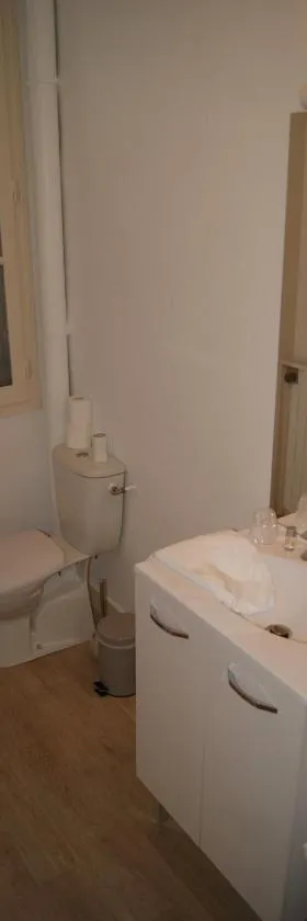 罗登酒店，位于雷诺堡的酒店