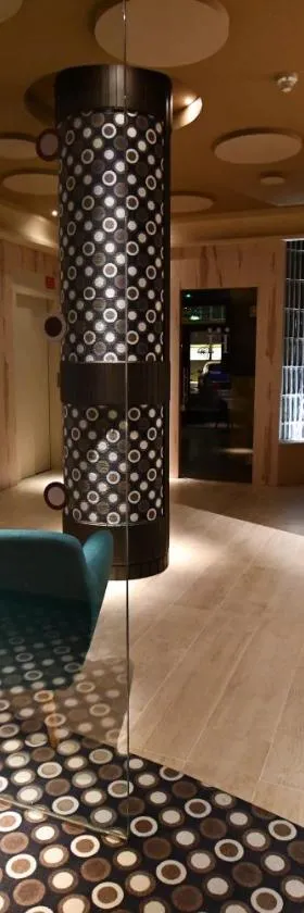 东方酒店，位于特鲁埃尔的酒店