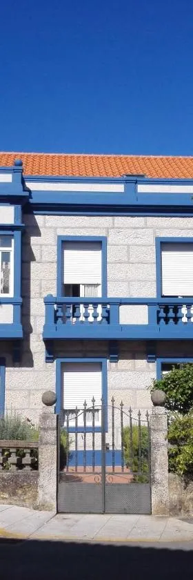 Casa Guillan Illa de Arousa，位于艾利亚德亚罗萨的酒店