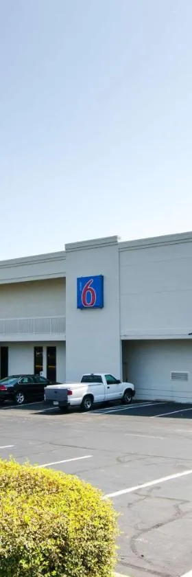 Motel 6-Frederick, MD - Fort Detrick，位于弗雷德里克的酒店