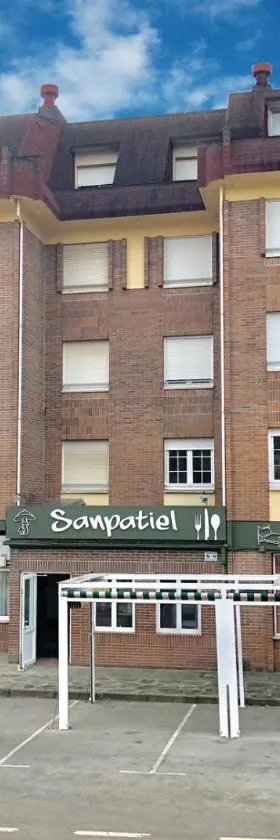 Tita sanpatiel，位于Polientes的酒店