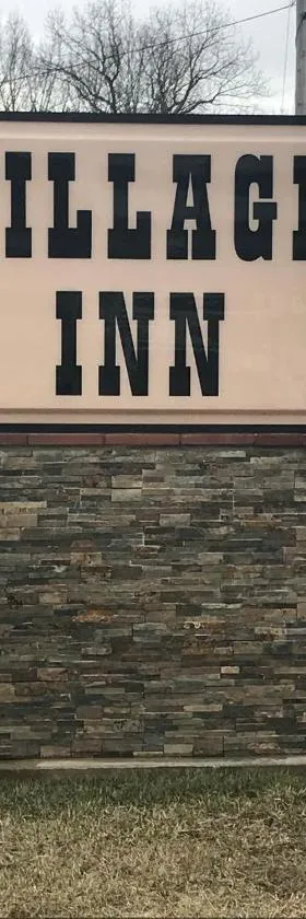 乡村汽车旅馆，位于Lovingston的酒店