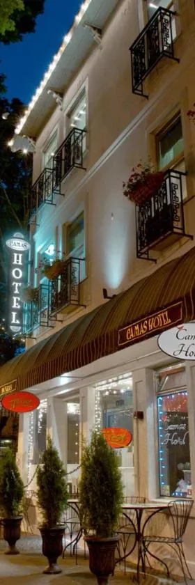 Camas Boutique Hotel，位于Camas的酒店