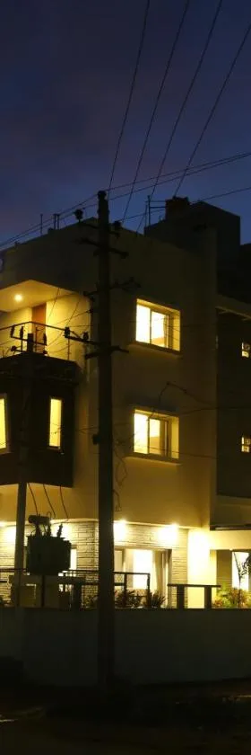Samarth Residency，位于霍斯佩特的酒店