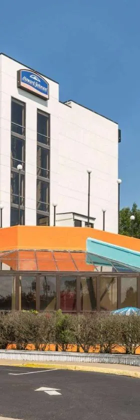 赫瓦德琼生威廉斯堡酒店，位于威廉斯堡的酒店