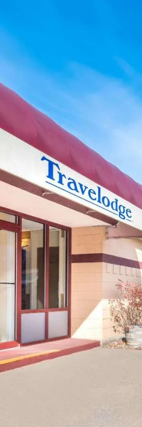 卡利斯比旅游旅馆，位于卡利斯佩尔的酒店