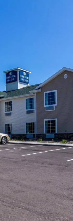 Cobblestone Inn & Suites - Barron，位于Barron的酒店