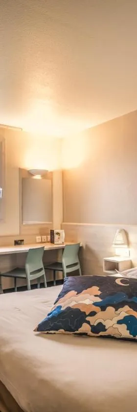Ace Hôtel Salon de Provence，位于普罗旺斯地区萨隆的酒店