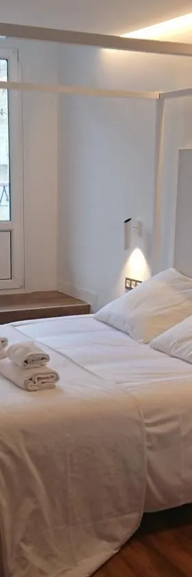 Hotel San Nikolas Sea Views，位于宏达瑞比亚的酒店