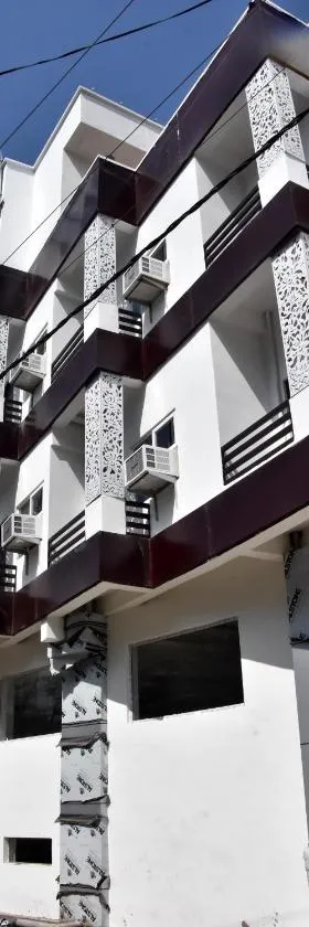 Hotel Rajshree，位于Tanakpur的酒店