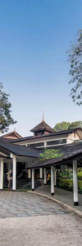 苏帕莱帕萨克度假Spa酒店，位于Kaeng Khoi的酒店