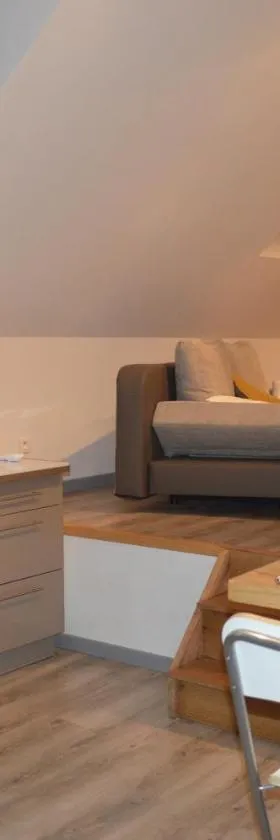 Appartement calme Le clos de Renée，位于奥特维莱尔的酒店