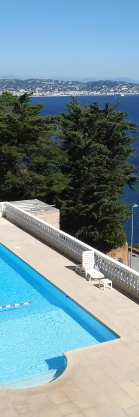 Association Villa Saint Camille，位于泰晤勒·苏尔·梅尔的酒店