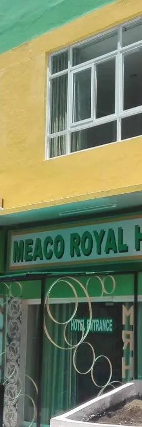 Meaco Royal Hotel - Tabaco，位于Tabaco的酒店