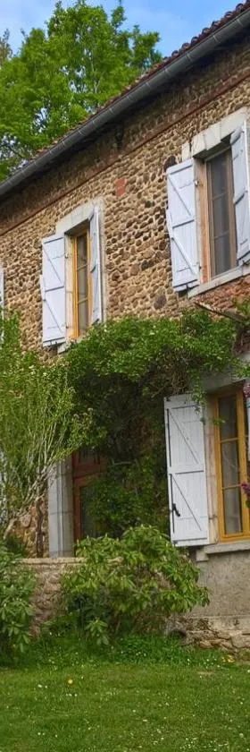 Maison et Jardin Talinou，位于Montastruc的酒店